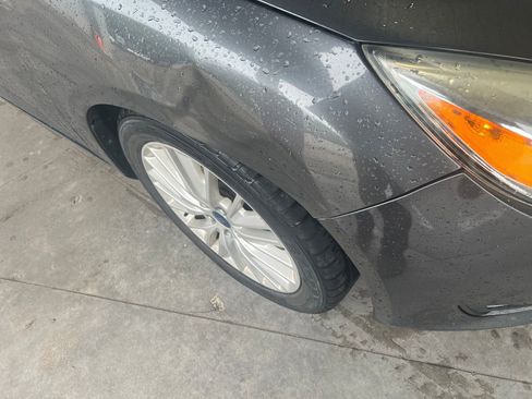 Used 2016 Ford Focus Titanium FWD image 5