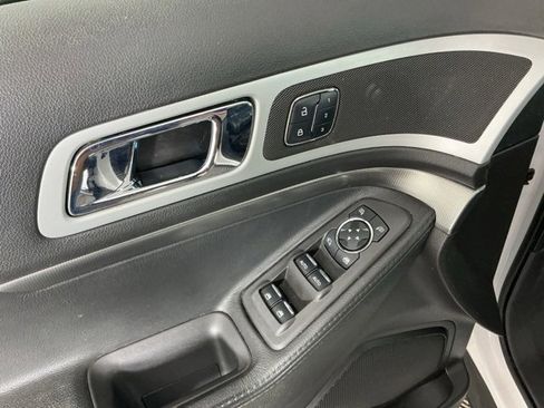 Used 2015 Ford Explorer Sport w/ Equipment Group 401A image 14