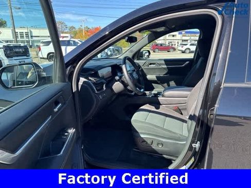 Certified 2025 GMC Acadia Elevation image 18