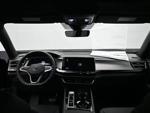 New 2026 Volkswagen Atlas Cross Sport SE image 10