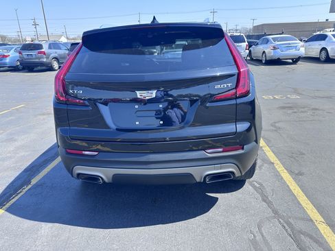 Used 2019 Cadillac XT4 Premium Luxury image 9