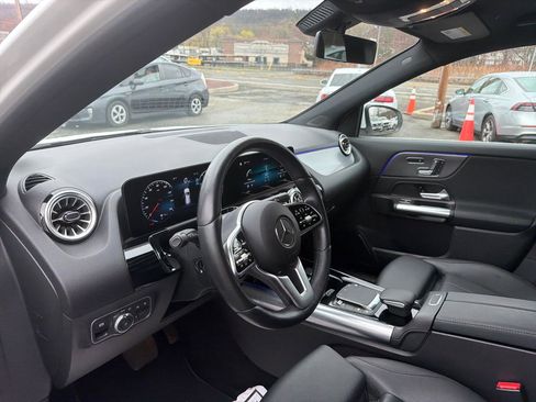 Used 2023 Mercedes-Benz GLA 250 4MATIC image 20