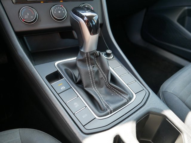 Certified 2024 Volkswagen Jetta S FWD image 28