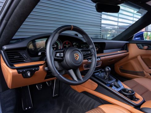 Used 2024 Porsche 911 GT3 RS image 4