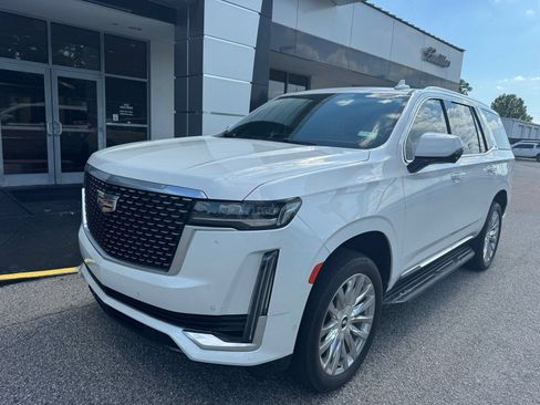 Certified 2023 Cadillac Escalade Premium Luxury w/ Performance Package AWD/4WD image 10