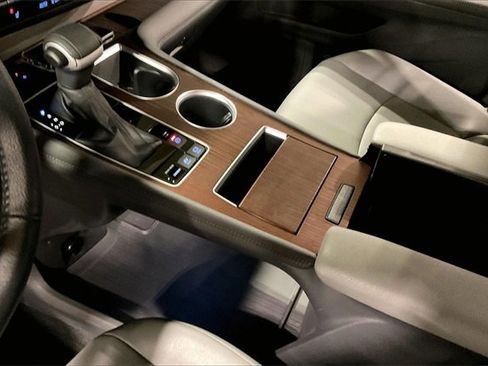 Used 2024 Toyota Sienna XLE w/ XLE Plus Package image 15