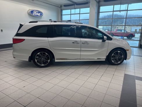 Used 2023 Honda Odyssey Elite image 18
