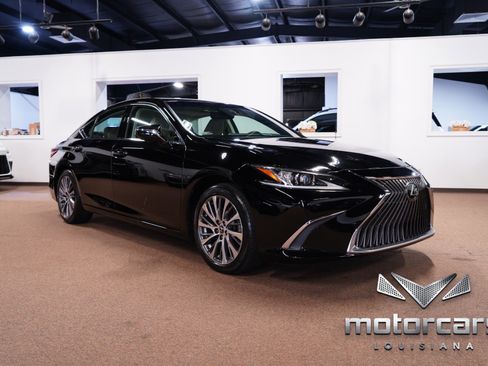 Used 2019 Lexus ES 350 image 9