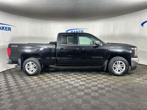 Used 2017 Chevrolet Silverado 1500 LT w/ All Star Edition AWD/4WD image 10