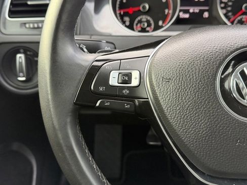 Used 2019 Volkswagen Golf S w/ Driver Assistance Package image 29