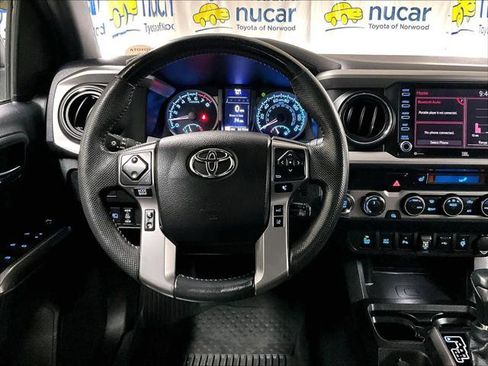 Certified 2021 Toyota Tacoma Limited AWD/4WD image 24