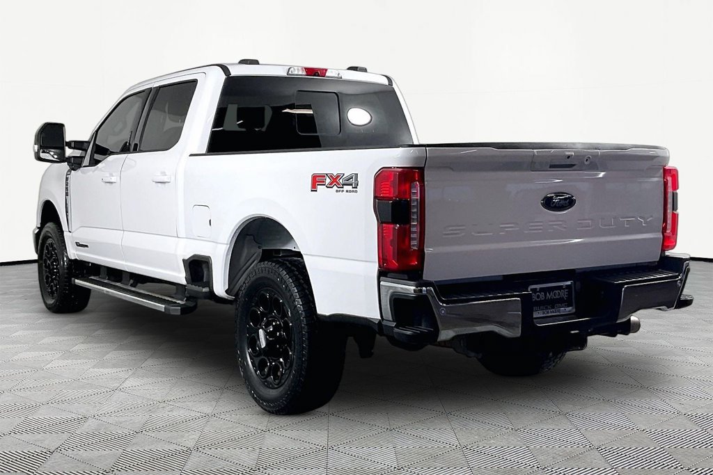 Used 2024 Ford F250 Lariat w/ FX4 Off-Road Package AWD/4WD image 3