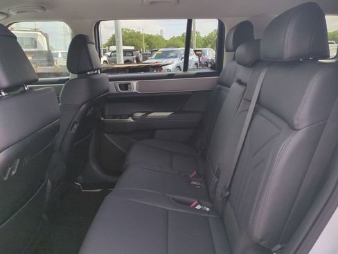 New 2026 Hyundai Santa Fe SEL FWD image 17