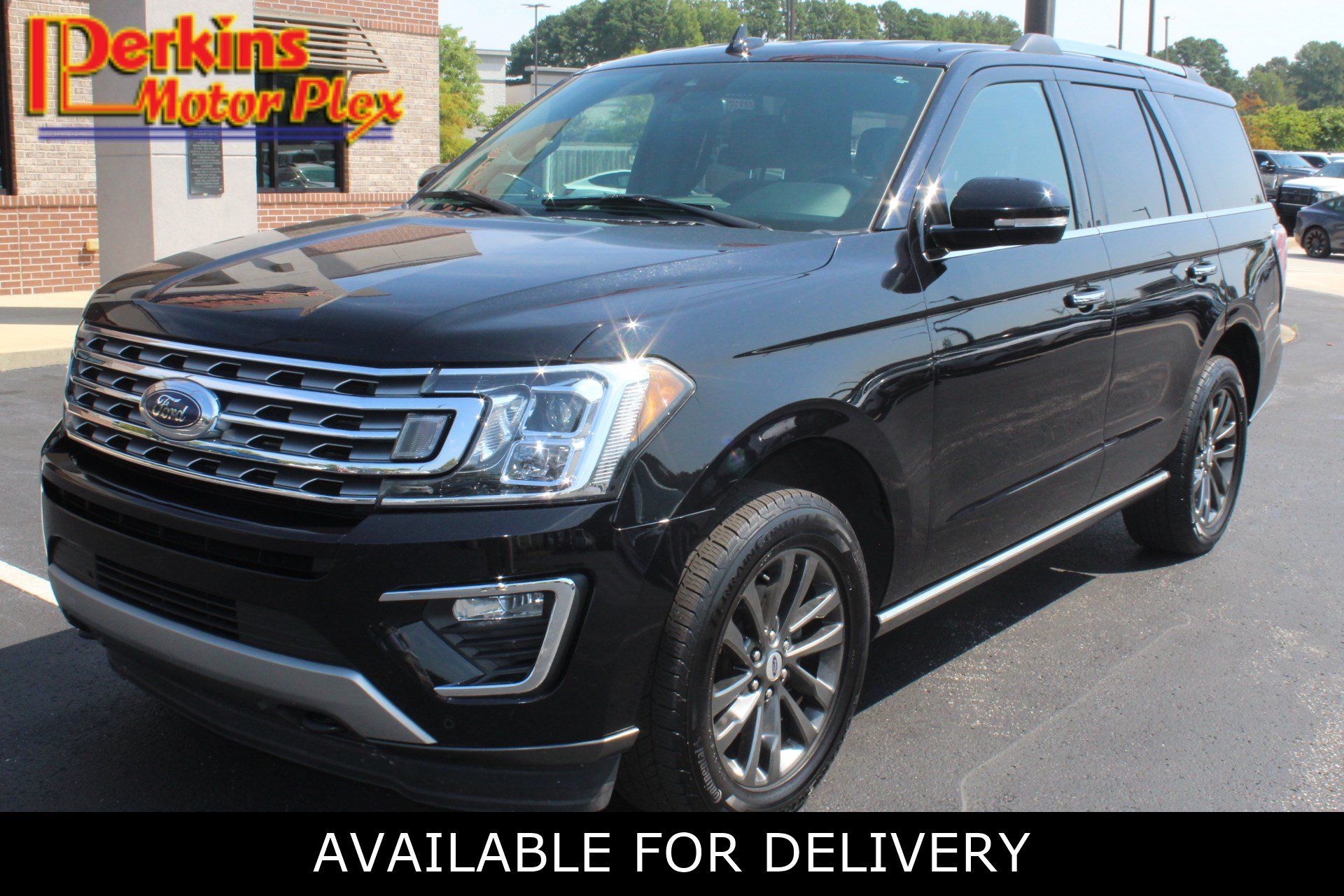 Used 2021 Ford Expedition Limited AWD/4WD image 1