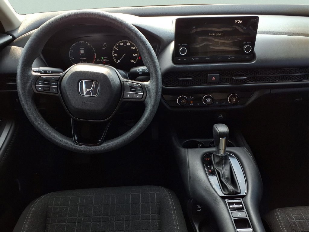Certified 2025 Honda HR-V LX image 12