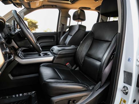 Used 2016 Chevrolet Silverado 3500 LTZ w/ Duramax Plus Package image 35