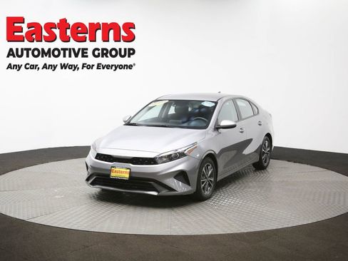 Used 2023 Kia Forte LXS image 56