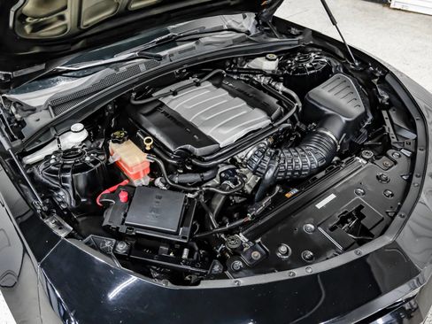 Used 2016 Chevrolet Camaro SS RWD image 57