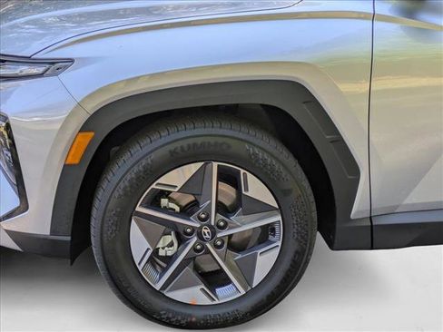New 2026 Hyundai Tucson SEL FWD image 10