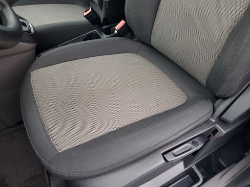 Used 2020 Ford Transit Connect XL image 16