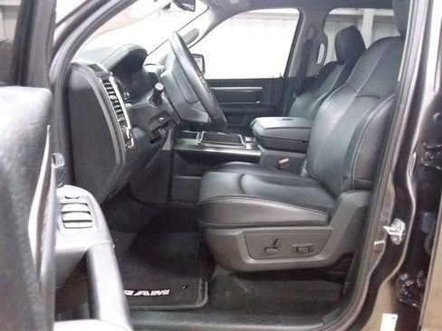 Used 2015 RAM 1500 Sport w/ Remote Start & Security Group AWD/4WD image 9