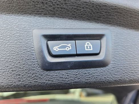 Used 2019 BMW X2 sDrive28i w/ Convenience Package image 12