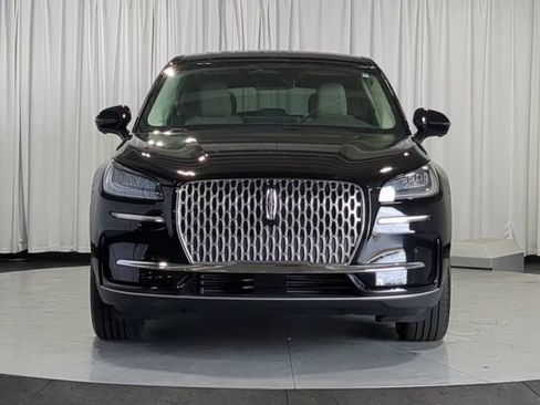 Used 2023 Lincoln Corsair AWD w/ Equipment Group 101A image 3