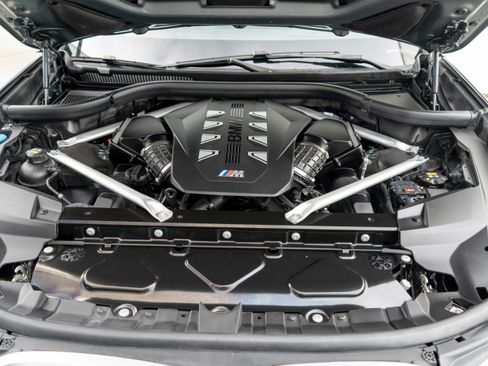 Used 2023 BMW X7 M60i image 61