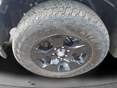 Used 2023 RAM 1500 Big Horn image 11