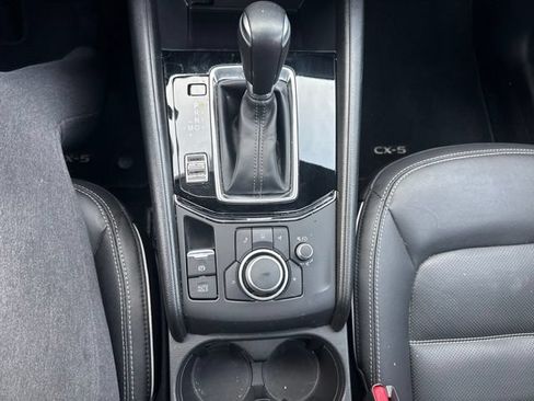 Certified 2025 MAZDA CX-5 AWD 2.5 S w/ Preferred Package image 9