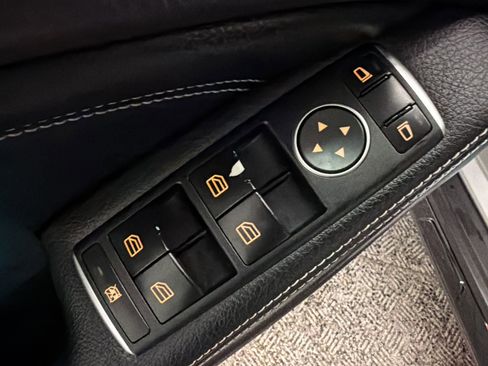 Used 2019 Mercedes-Benz GLA 250 image 18