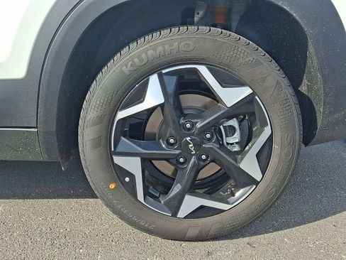 New 2026 Kia Seltos EX image 5