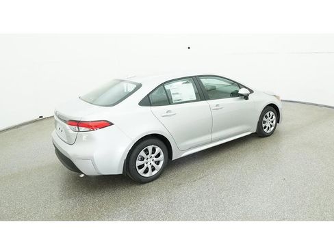 New 2025 Toyota Corolla LE FWD image 9