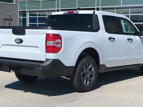 New 2025 Ford Maverick XLT w/ XLT Luxury Package image 6