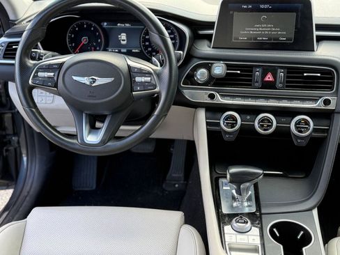 Used 2019 Genesis G70 2.0T Advanced image 28
