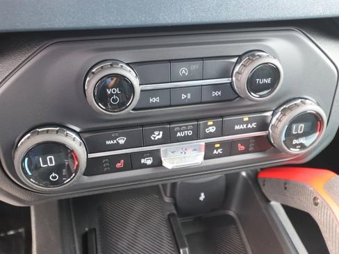 New 2026 Ford Bronco Heritage Edition AWD/4WD image 21