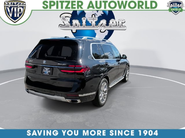 Used 2025 BMW X7 xDrive40i AWD/4WD image 14