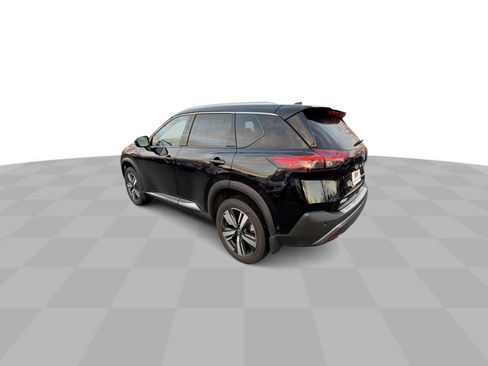 Used 2023 Nissan Rogue SL w/ SL Premium Package image 7