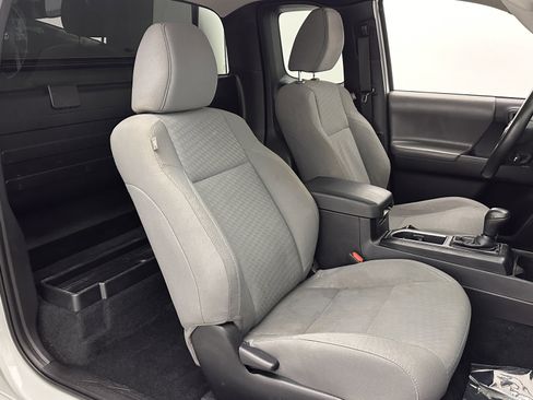 Used 2020 Toyota Tacoma SR image 28