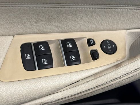 Used 2021 BMW 540i w/ M Sport Package RWD image 13