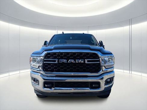 Certified 2024 RAM 2500 Big Horn AWD/4WD image 9