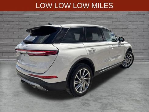 Used 2024 Lincoln Corsair AWD w/ Equipment Group 101A image 4