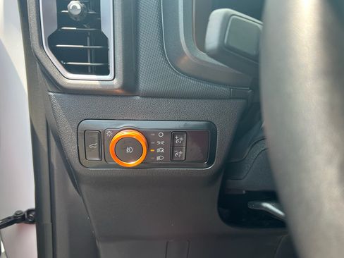 Used 2025 Ford Bronco Sport Outer Banks w/ Outer Banks Tech Package+ AWD/4WD image 24