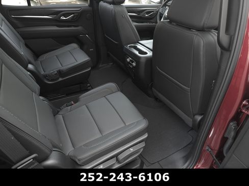 Used 2024 GMC Yukon Denali w/ Max Trailering Package image 43
