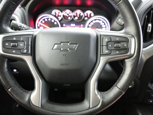 Certified 2021 Chevrolet Silverado 1500 LT Trail Boss w/ Convenience Package II AWD/4WD image 4