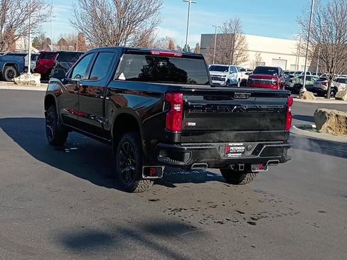 New 2026 Chevrolet Silverado 1500 Custom Trail Boss w/ Dark Appearance Package image 2