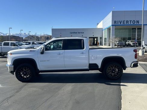 Used 2022 Chevrolet Silverado 2500 LTZ w/ LTZ Plus Package image 25
