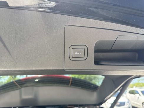 New 2026 Cadillac XT5 Premium Luxury AWD/4WD image 12