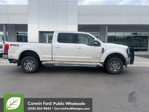 Used 2018 Ford F250 Lariat w/ Lariat Value Package image 8