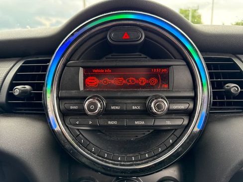 Used 2016 MINI Cooper 2-Door Hardtop FWD image 28